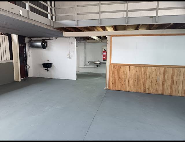 265M² MINI FACTORY TO LET IN WESTMEAD